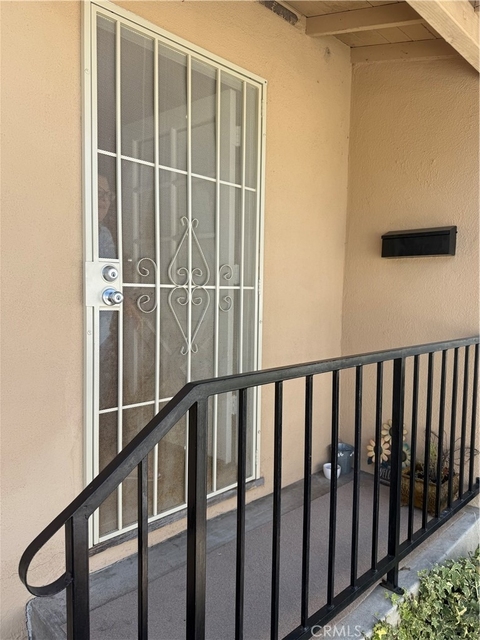 24261 Los Codona - Photo 1