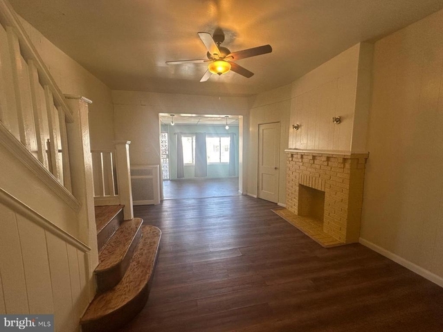 5628 Warrington Avenue - Photo 1
