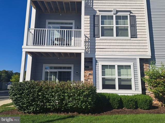 37684 Ulster Drive - Photo 1