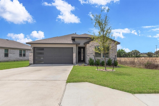 1008 Tipton St - Photo 1