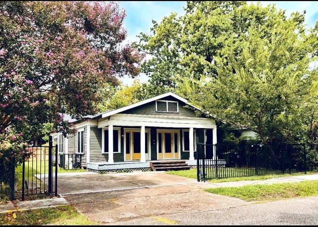 303 Northwood Street - Photo 1