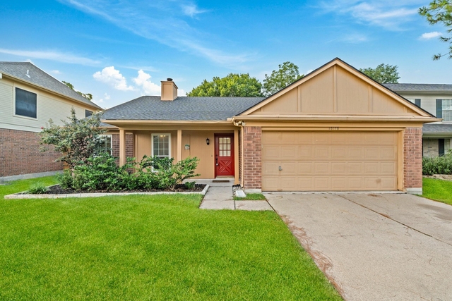 18178 Holly Green Drive - Photo 1