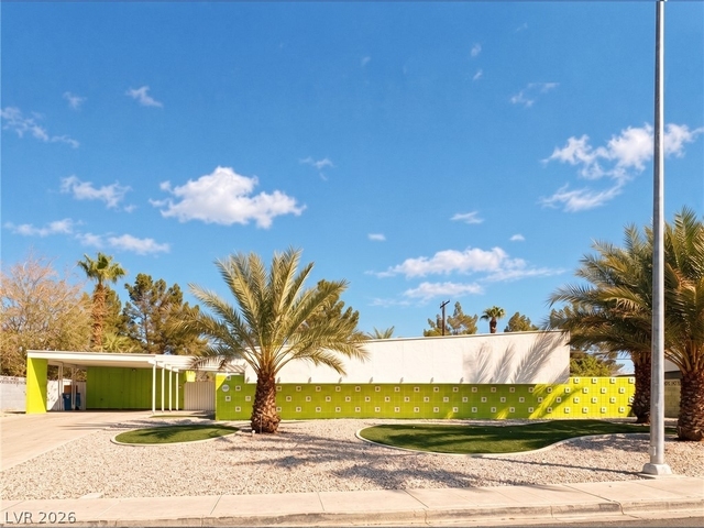 3328 Seneca Drive - Photo 1