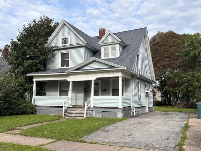 156 Cameron Street - Photo 1