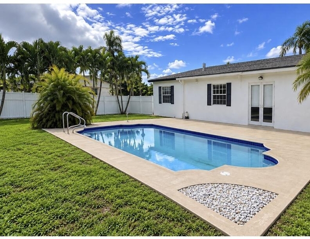 11091 Landsman Street - Photo 1
