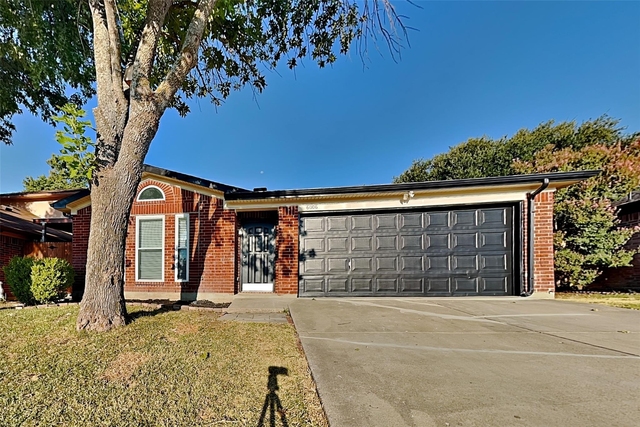 6006 Lavaca Drive - Photo 1