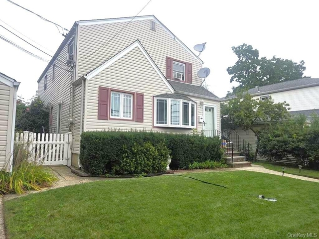 89 Winter Street - Photo 1