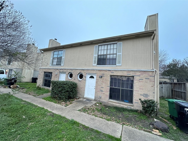 4111 Lark Lane - Photo 1