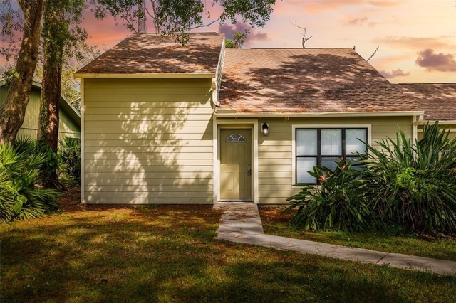 2004 Wood Hollow Place - Photo 1
