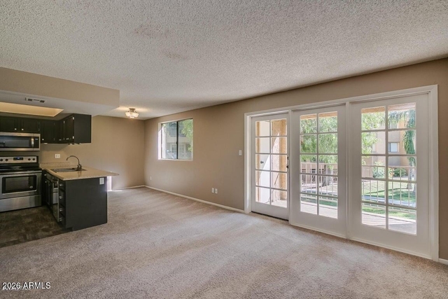 18811 N 19th Avenue - Photo 1