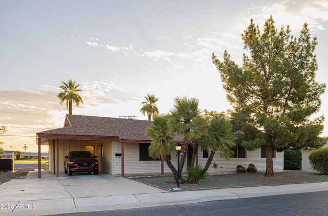 10772 W Crosby Drive - Photo 1