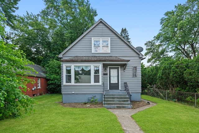 701 E 142nd Street - Photo 1