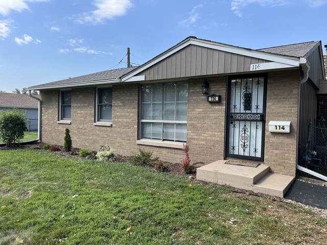 114 S Willow Lane - Photo 1