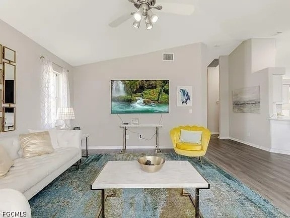 313 Se 23rd Terrace - Photo 1