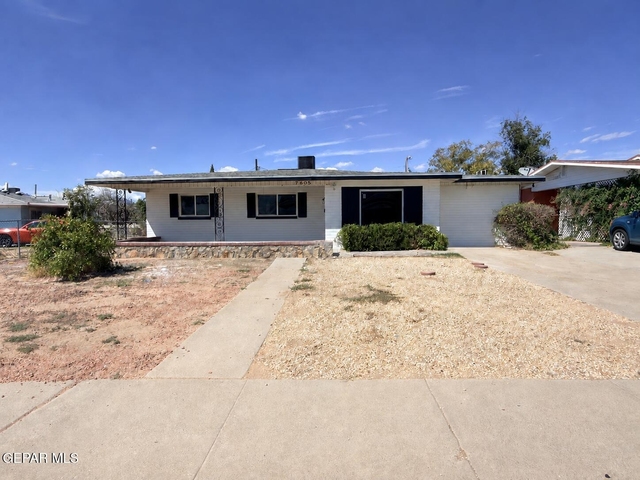 7605 Parkland Drive - Photo 1