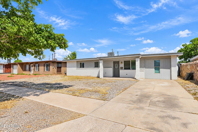 10532 Goodman Street - Photo 1