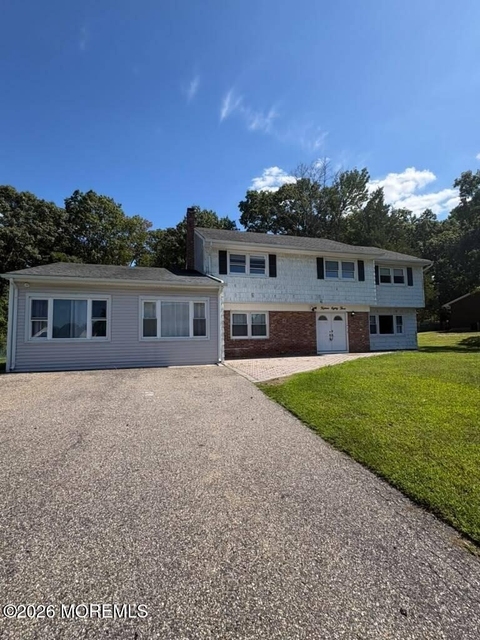 1583 Sea Island Drive - Photo 1