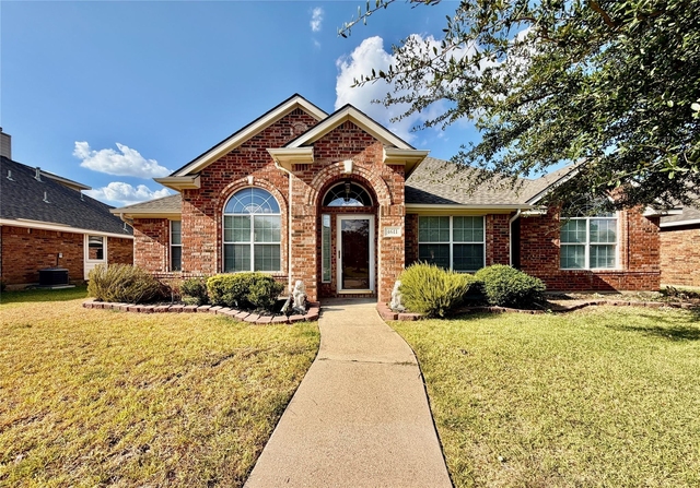4611 Harvest Lane - Photo 1