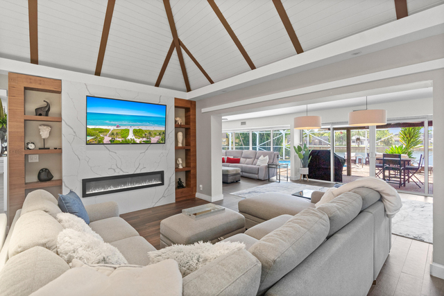 6106 Royal Poinciana Lane - Photo 1