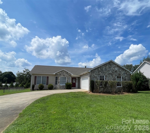 1444 Farmington Hills Drive - Photo 1