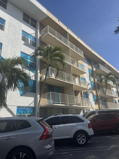 1805 Sans Souci Boulevard - Photo 1