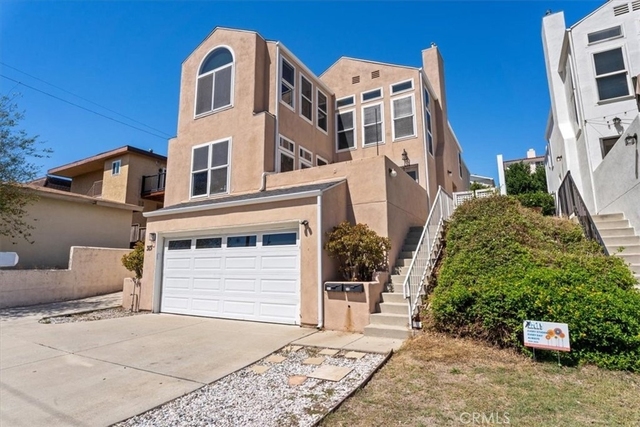 313 E Oak Avenue - Photo 1