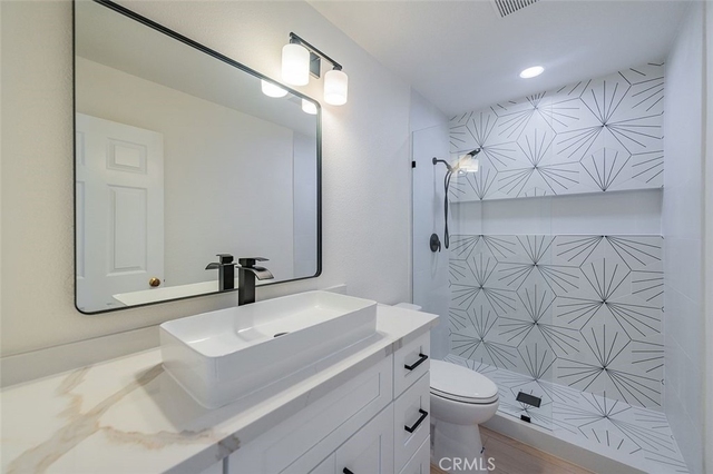 15 Harborcrest - Photo 1