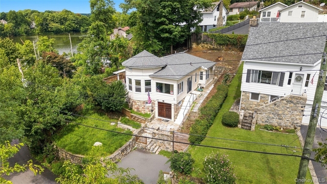 3404 Mohegan Avenue - Photo 1