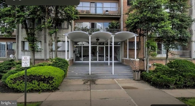 401 Armistead Street - Photo 1