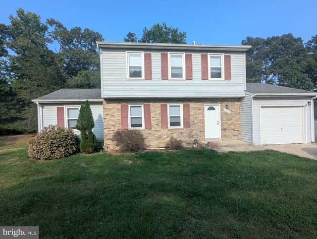 15602 Farmington Court - Photo 1