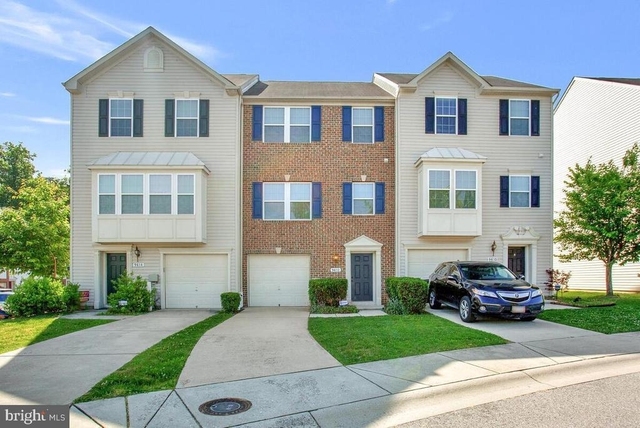 9612 Hammonds Overlook Court - Photo 1
