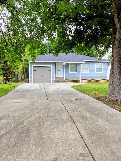 603 Maple Avenue - Photo 1