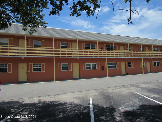 400 Catalina Road - Photo 1
