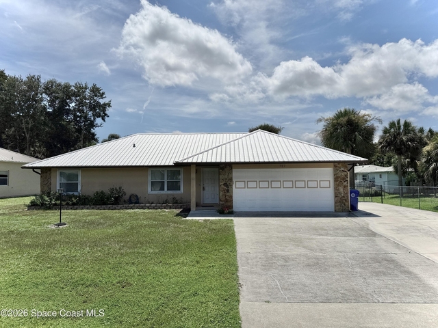 757 Beard Avenue - Photo 1