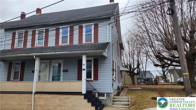 26 E Walnut Street - Photo 1