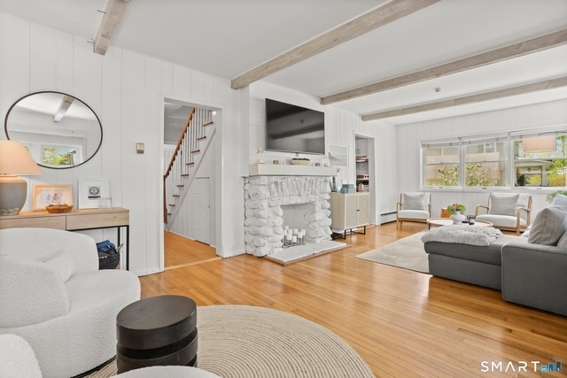 12 Thomes Street - Photo 1
