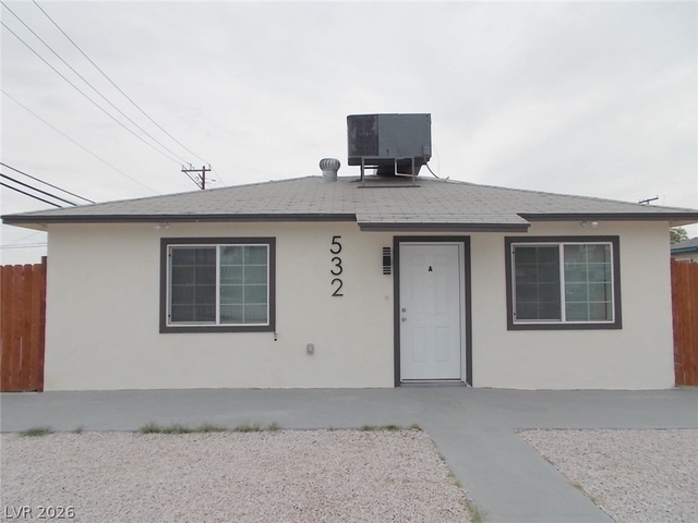 532 N 9th Street - Photo 1