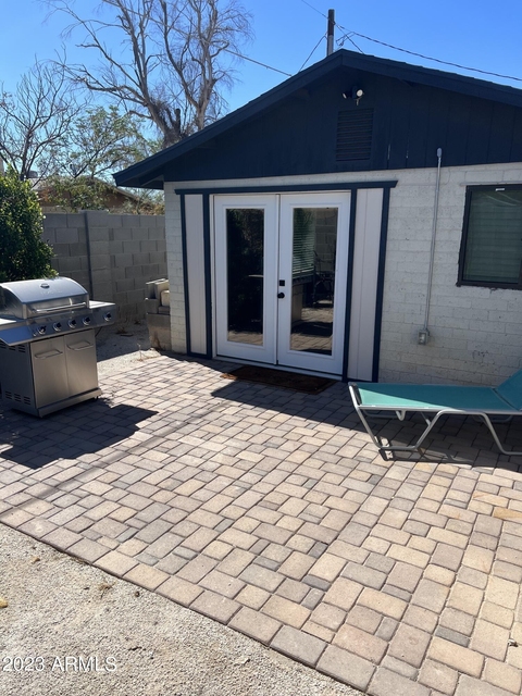 1049 E Weber Drive - Photo 1