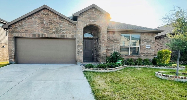 9109 Stormcrow Drive - Photo 1