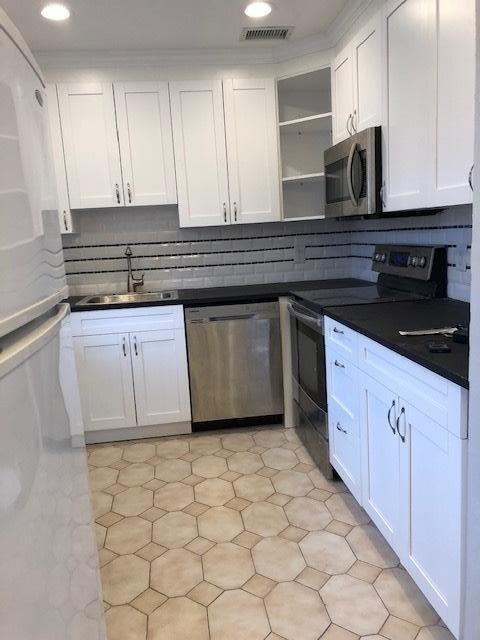368 Brittany Avenue - Photo 1