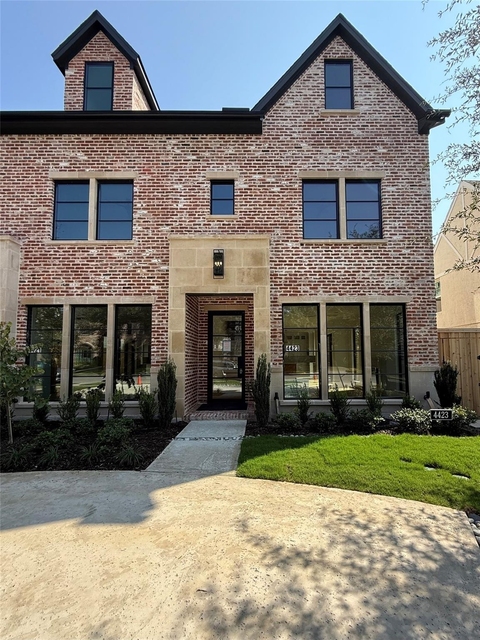 4423 Emerson Avenue - Photo 1