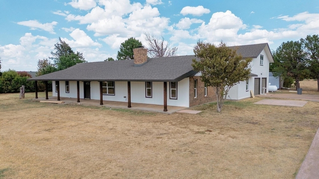 141 Southfork Drive - Photo 1