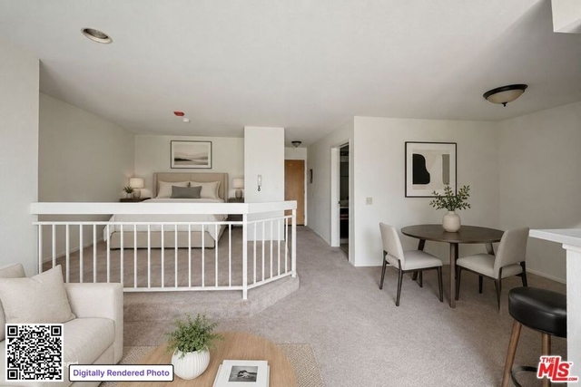 1519 N Martel Avenue - Photo 1
