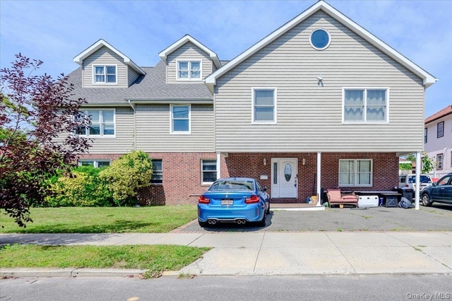 502 Lafayette Boulevard - Photo 1
