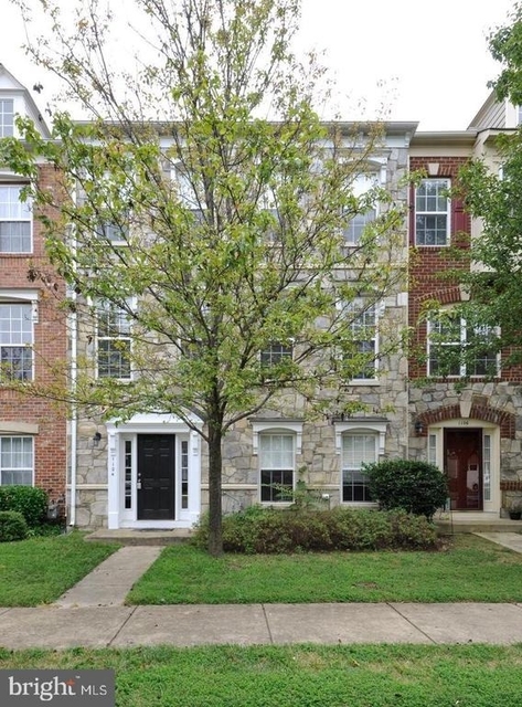 1104 Hoke Lane - Photo 1