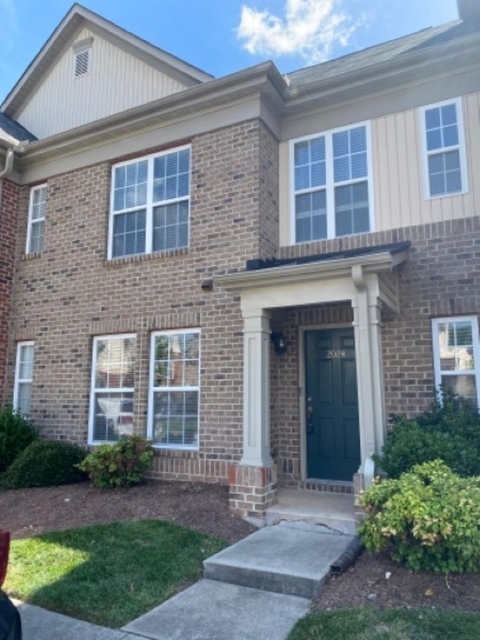 2024 Kedvale Avenue - Photo 1