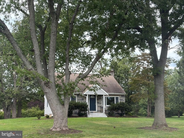 1538 Green Lane Road - Photo 1