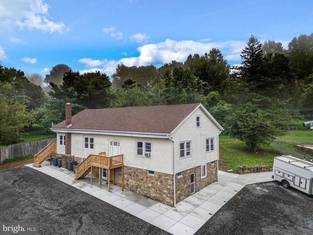 71 Dreamland Park Drive - Photo 1