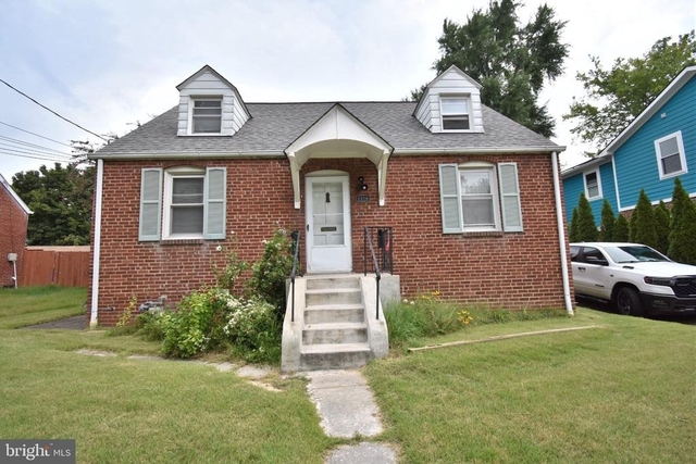 4910 Blackfoot Road - Photo 1