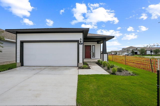 107 Honeybee Ln - Photo 1